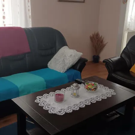 Drago Kremenjas Apartment *